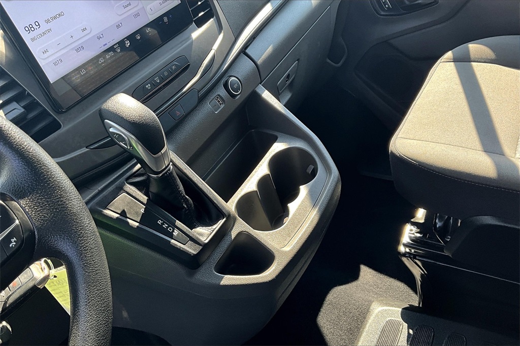 2022 Ford Transit-350 XLT - Photo 20