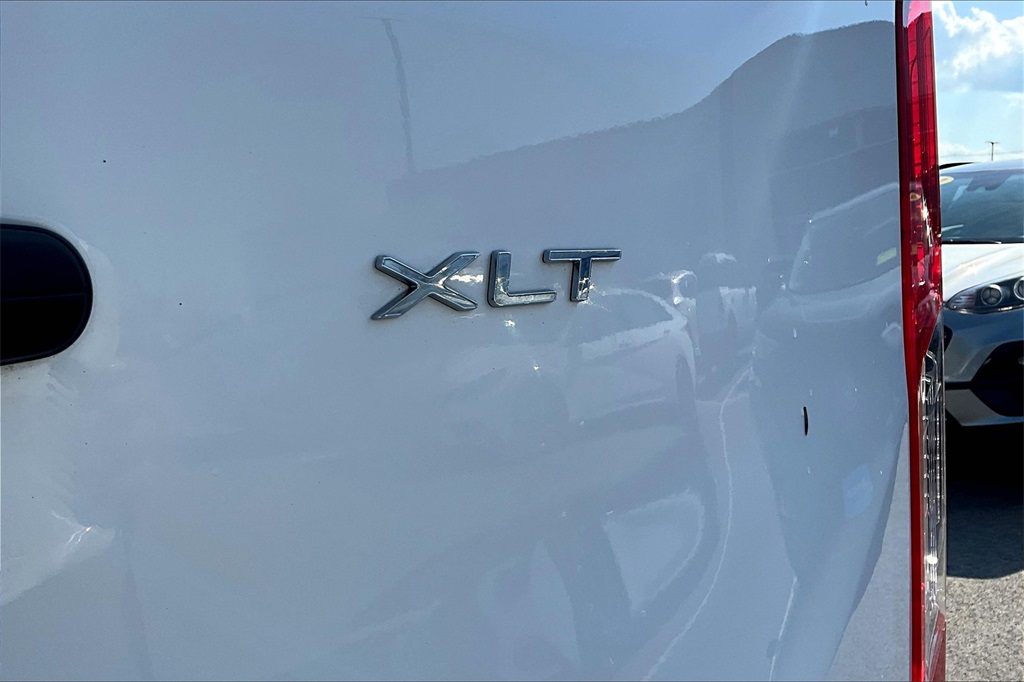 2022 Ford Transit-350 XLT - Photo 28