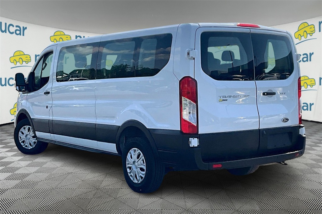 2022 Ford Transit-350 XLT - Photo 4