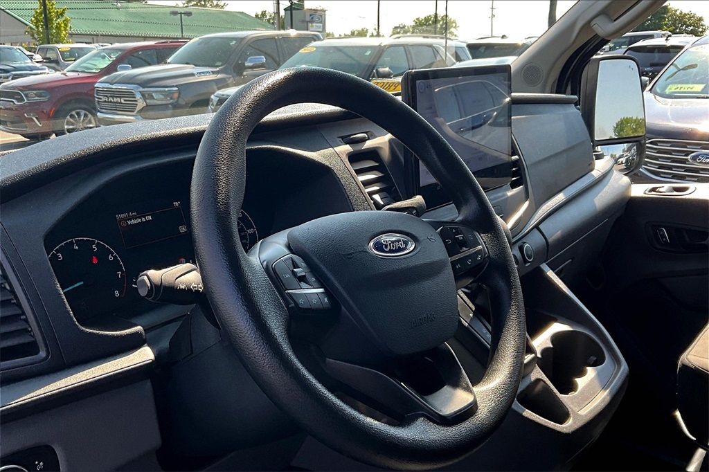 2022 Ford Transit-350 XLT - Photo 8