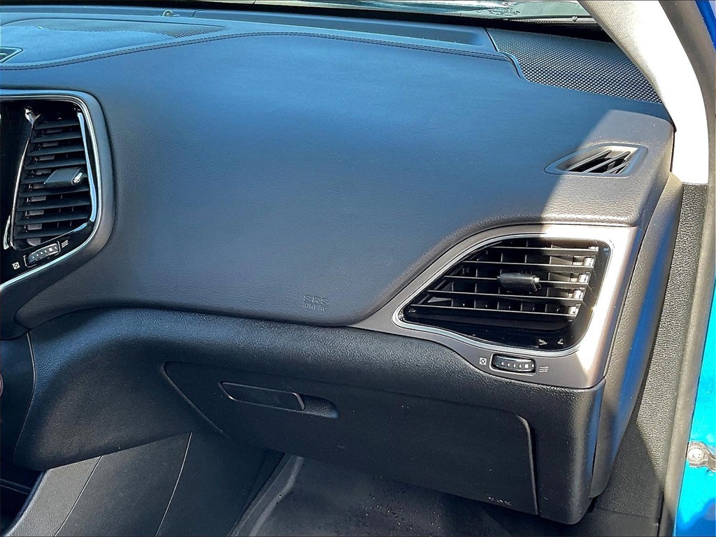 2022 Jeep Cherokee Limited - Photo 12