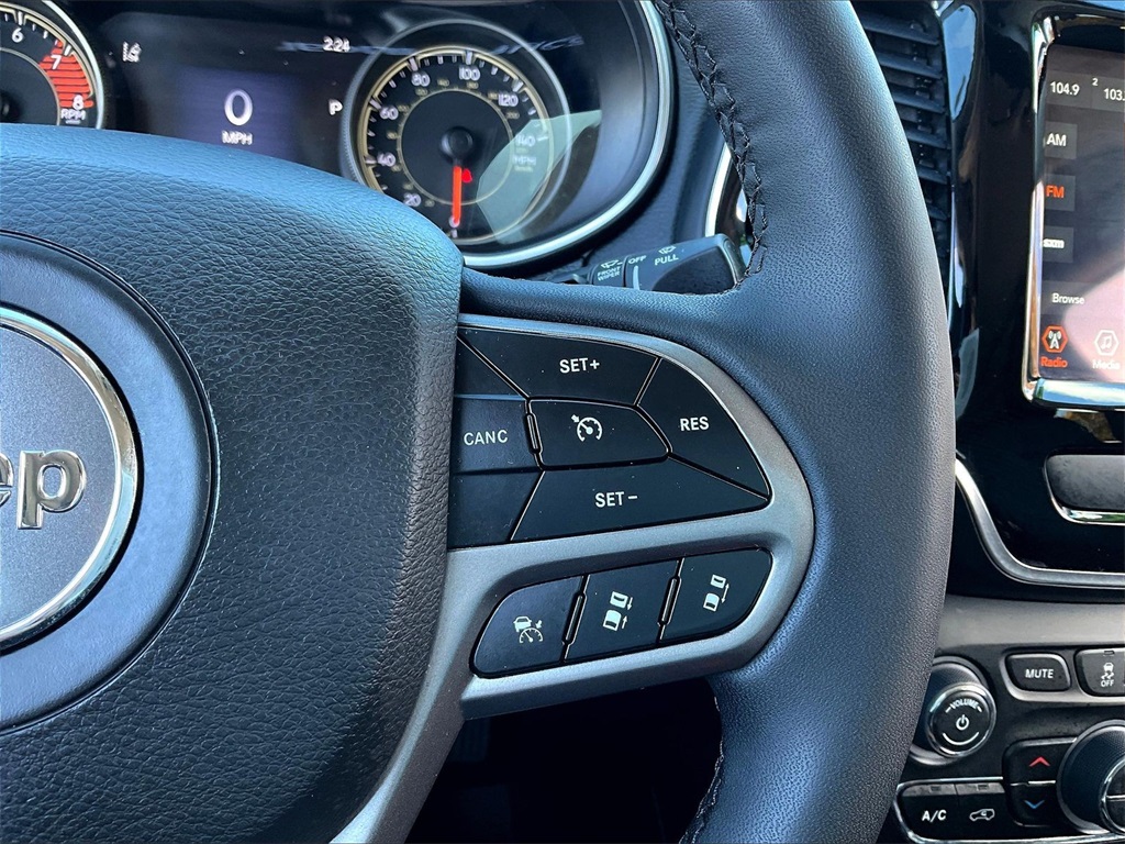 2022 Jeep Cherokee Limited - Photo 23