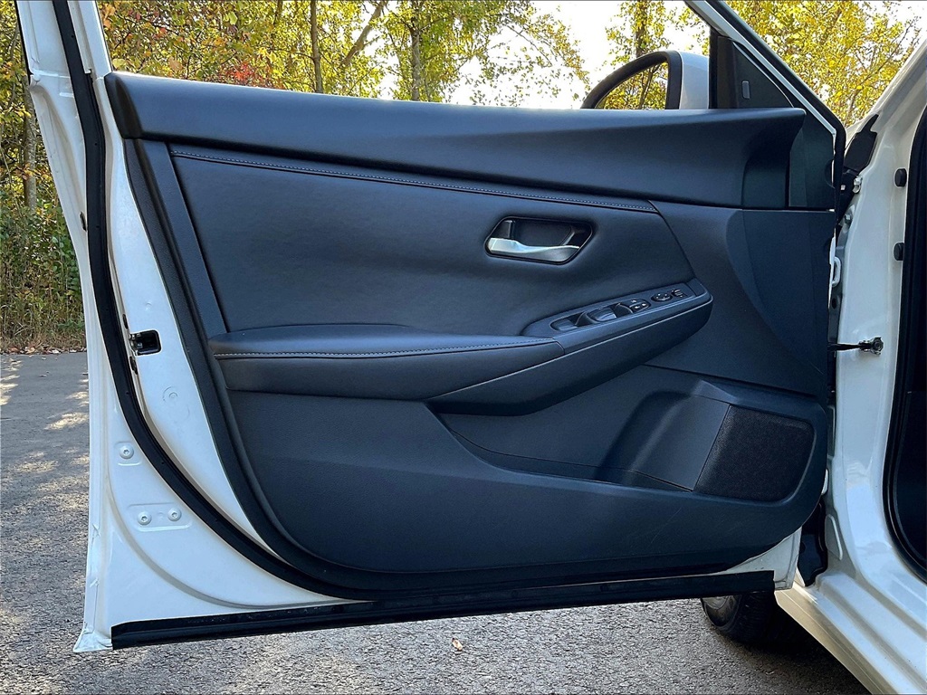 2024 Nissan Sentra SV - Photo 9