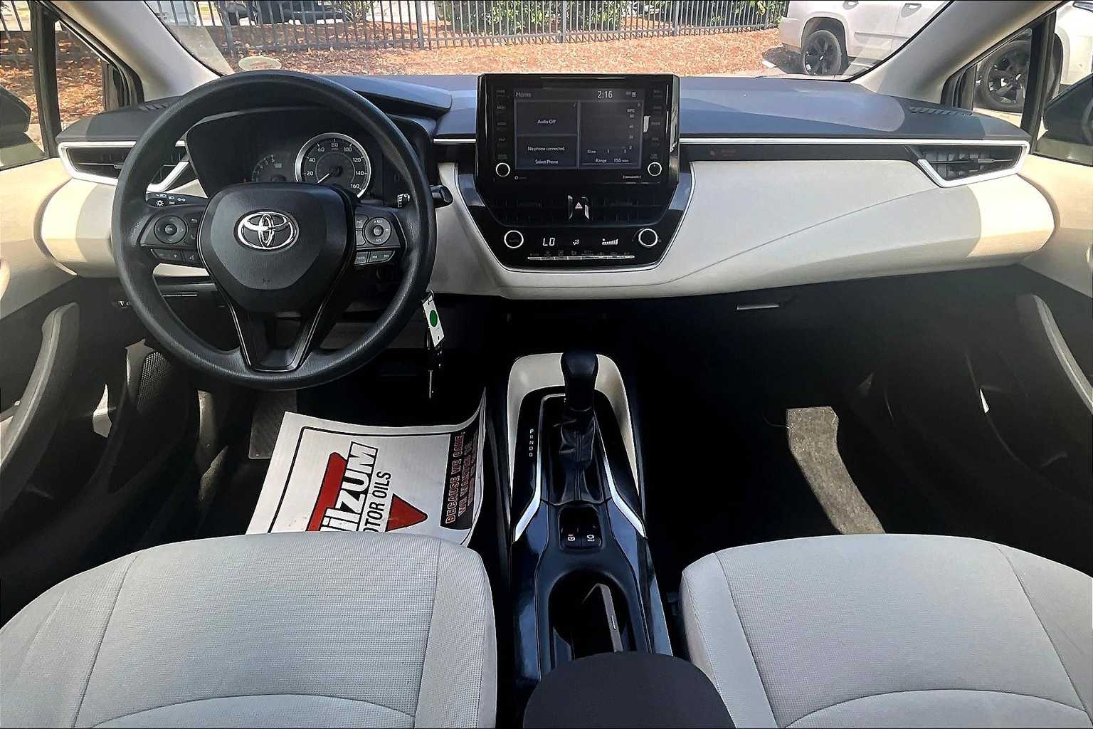 2022 Toyota Corolla LE - Photo 21