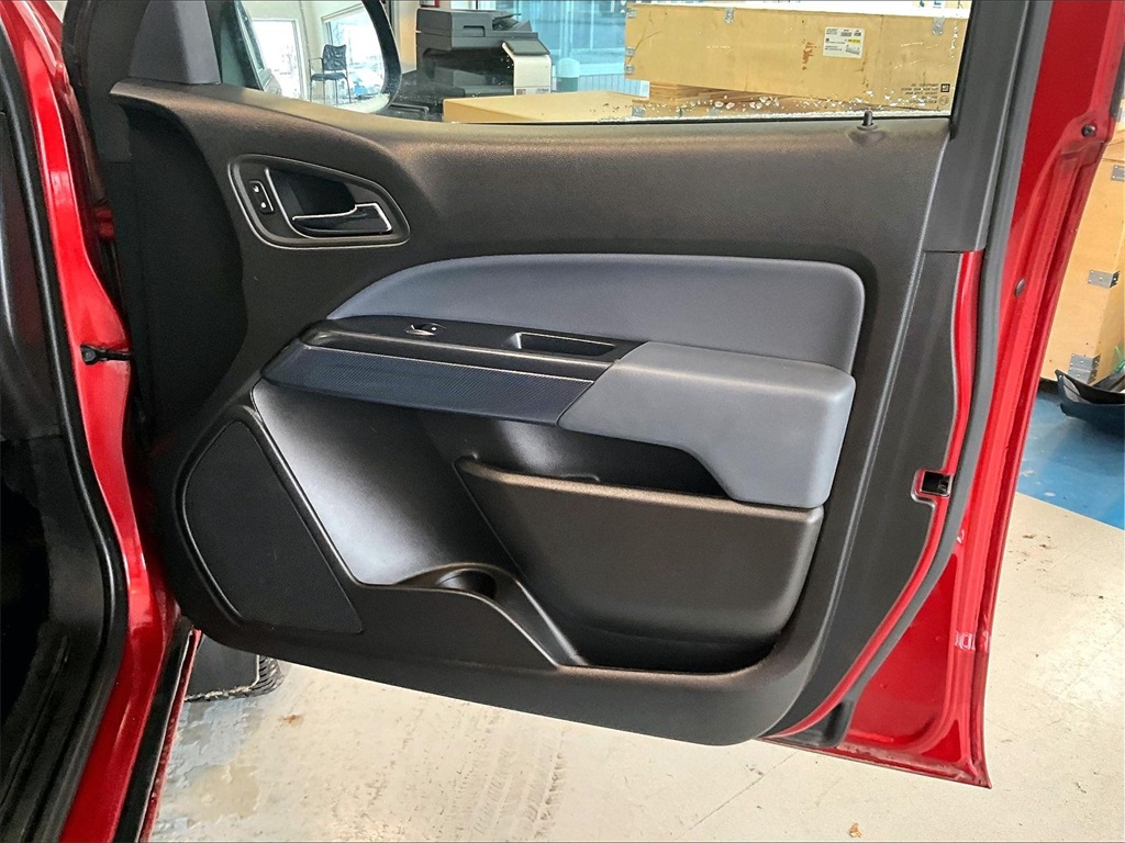 2016 Chevrolet Colorado Z71 - Photo 12