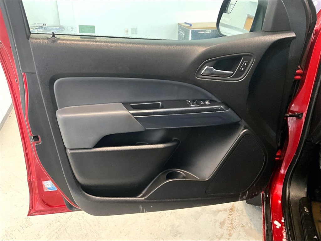 2016 Chevrolet Colorado Z71 - Photo 9