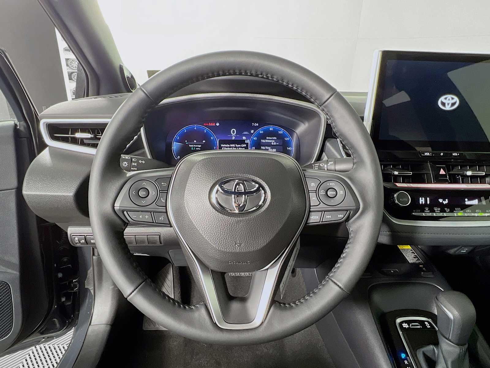 2026 Toyota Corolla XSE - Photo 7