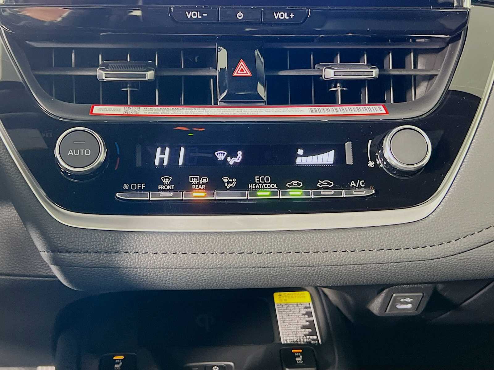 2026 Toyota Corolla XSE - Photo 10