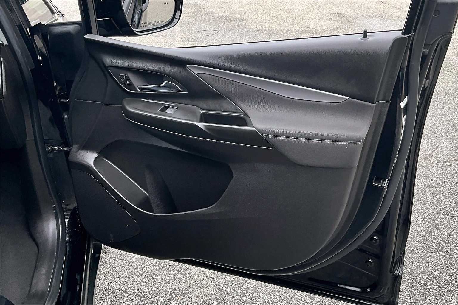 2023 Chevrolet Bolt EV 1LT - Photo 12