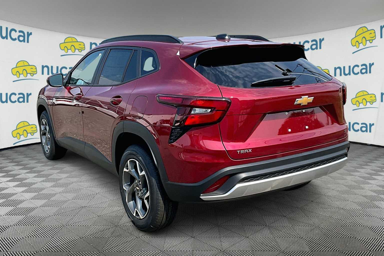 2025 Chevrolet Trax LT - Photo 5