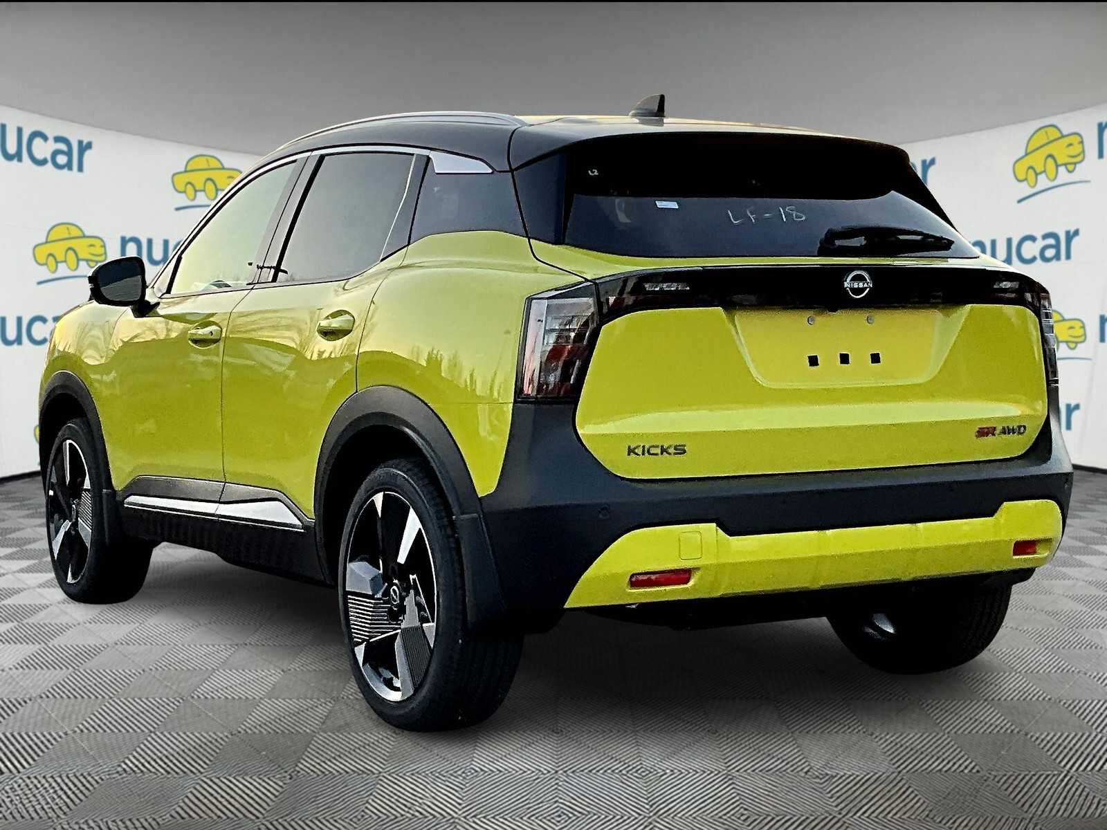 2025 Nissan Kicks SR - Photo 5