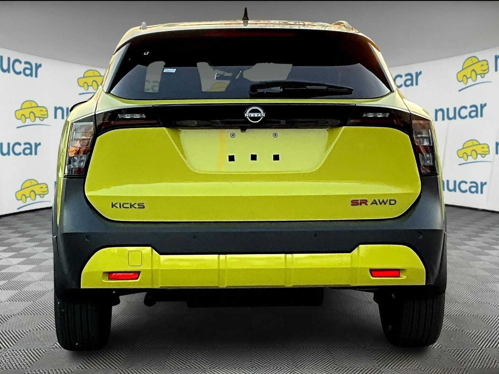 2025 Nissan Kicks SR - Photo 6