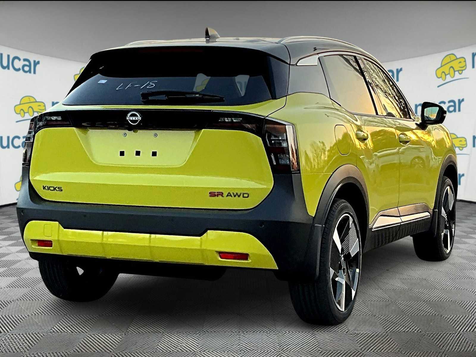 2025 Nissan Kicks SR - Photo 7