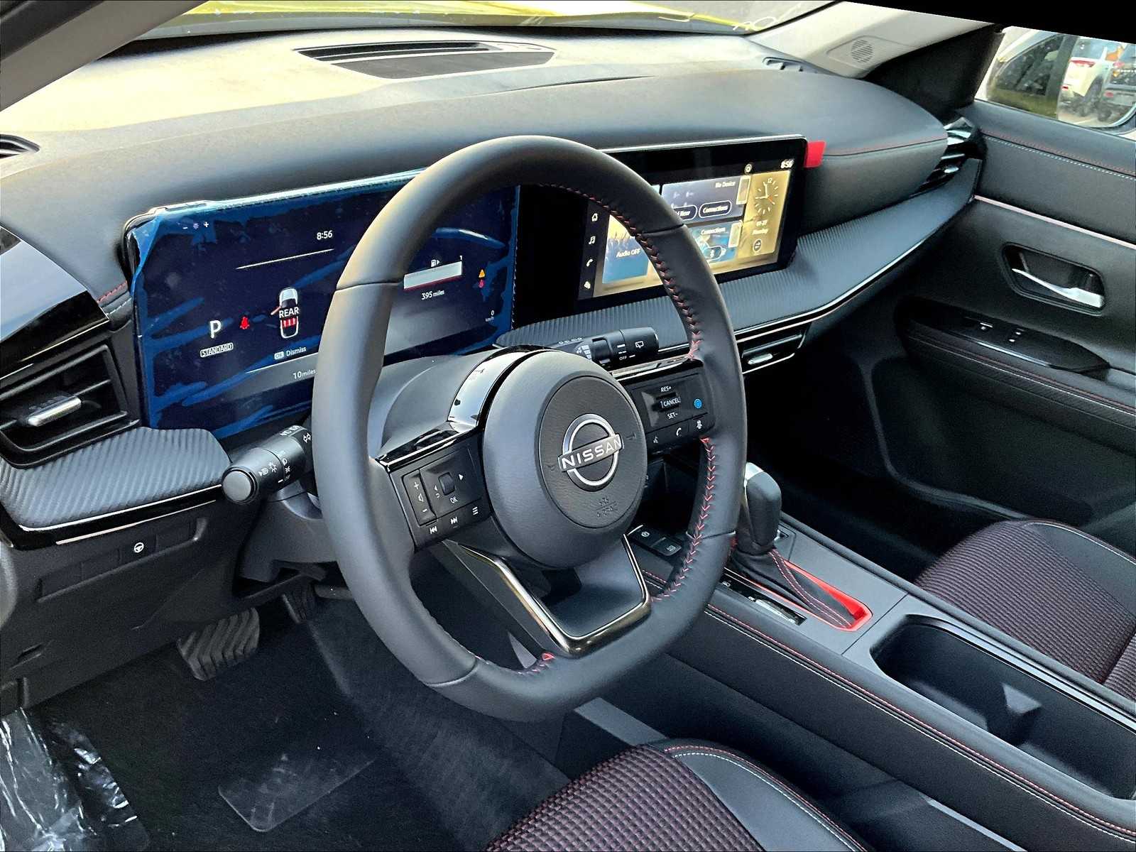 2025 Nissan Kicks SR - Photo 9