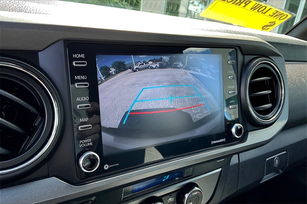 2021 Toyota Tacoma  - Photo 19