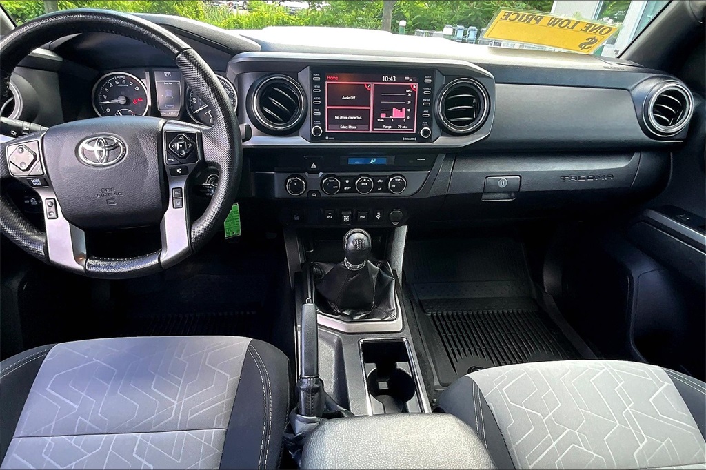 2021 Toyota Tacoma  - Photo 21