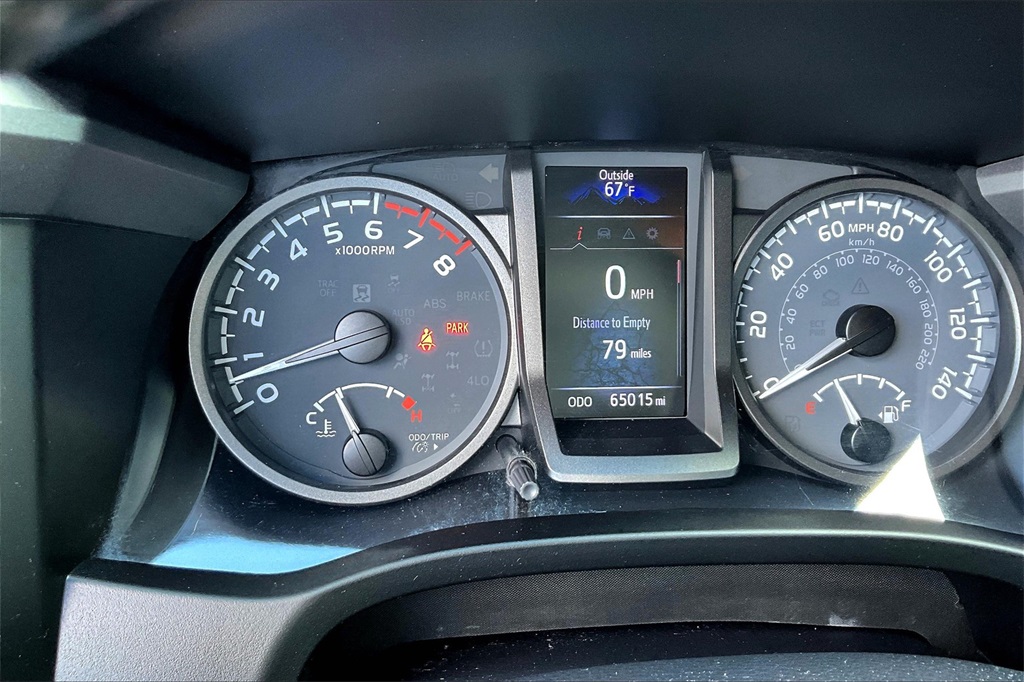 2021 Toyota Tacoma  - Photo 25