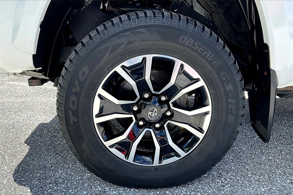 2021 Toyota Tacoma  - Photo 7