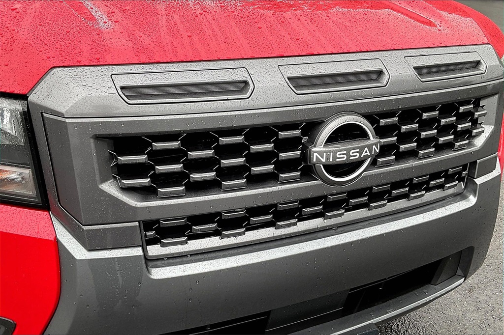 2025 Nissan Frontier SV - Photo 30