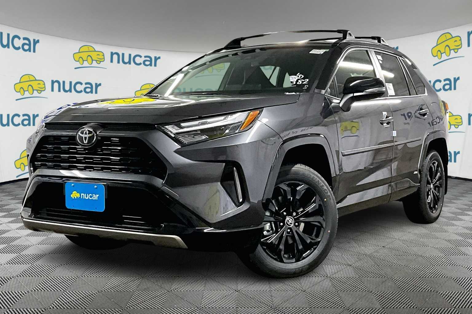 2025 Toyota RAV4 Hybrid XSE - Photo 4