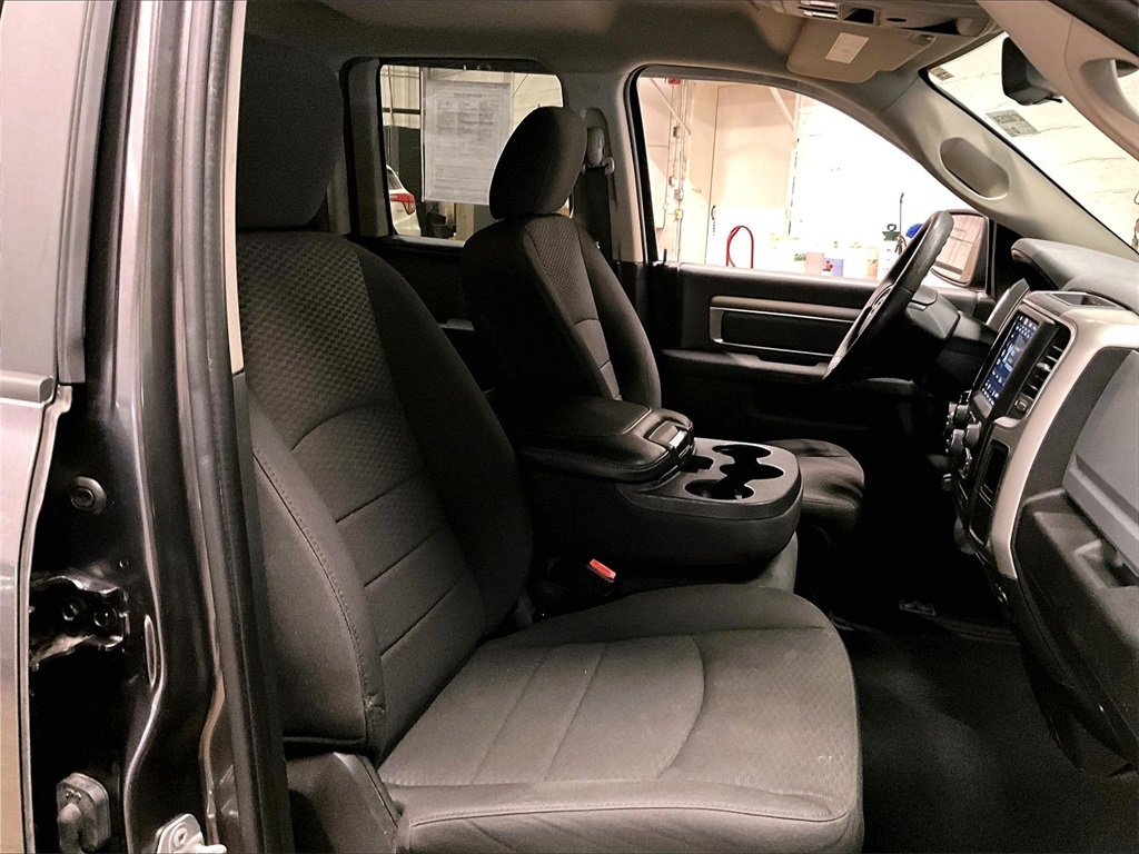 2019 Ram 1500 Classic Warlock - Photo 11