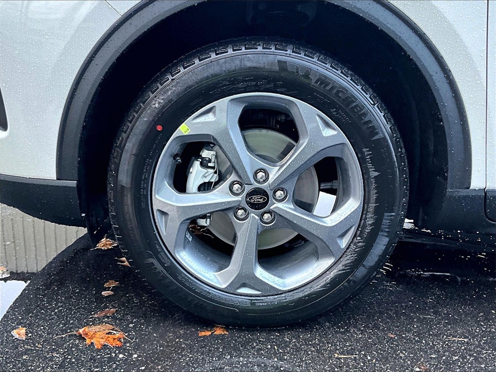 2026 Ford Escape ST-Line - Photo 12