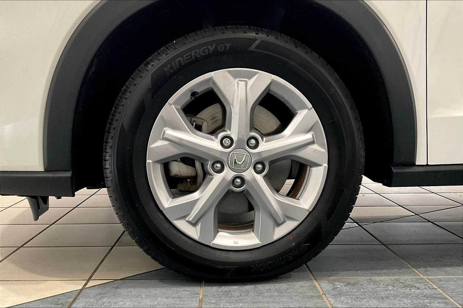 2023 Honda HR-V LX - Photo 7