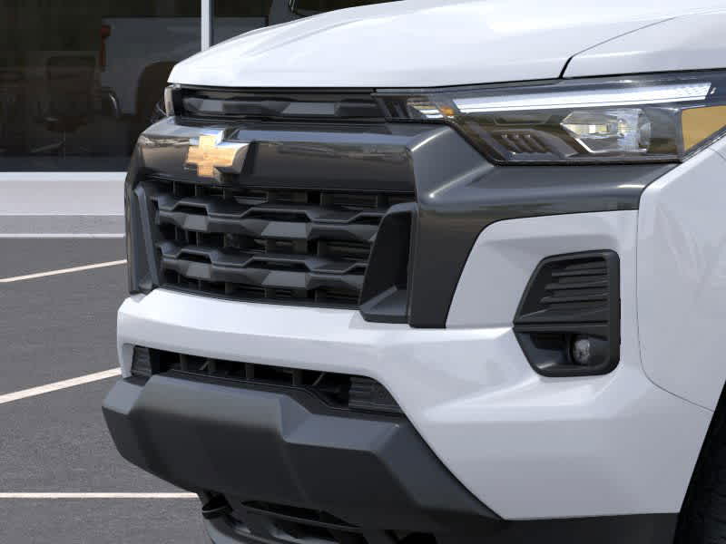 2025 Chevrolet Colorado 4WD LT - Photo 13