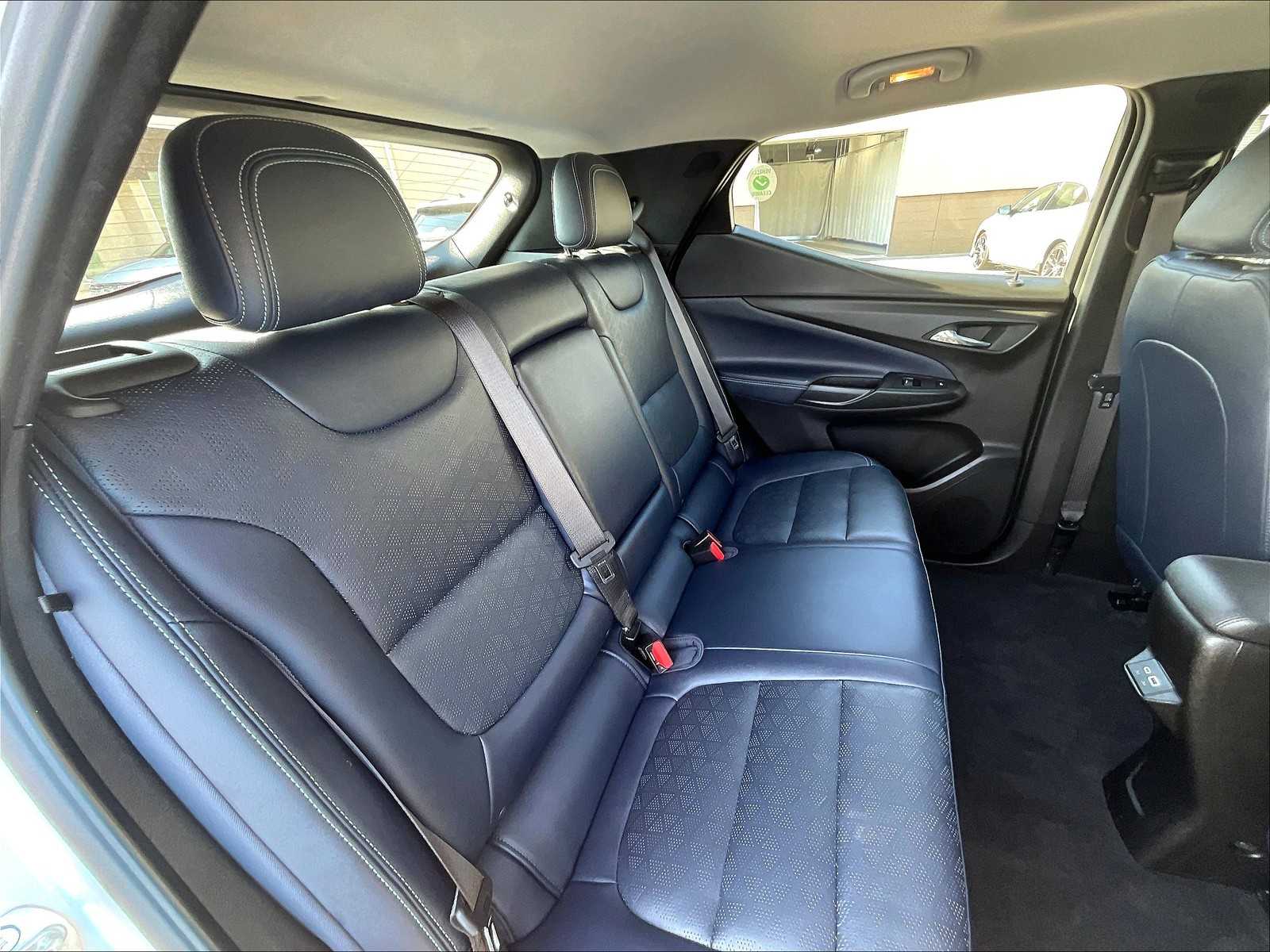 2022 Chevrolet Bolt EUV Premier - Photo 16