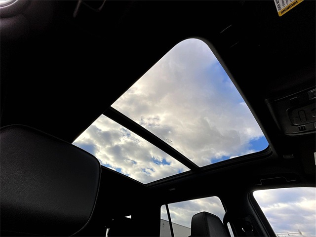 2023 Chevrolet Tahoe RST - Photo 22