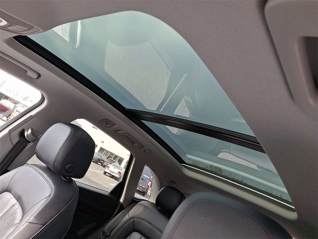 2018 Audi Q5 2.0T Premium - Photo 15