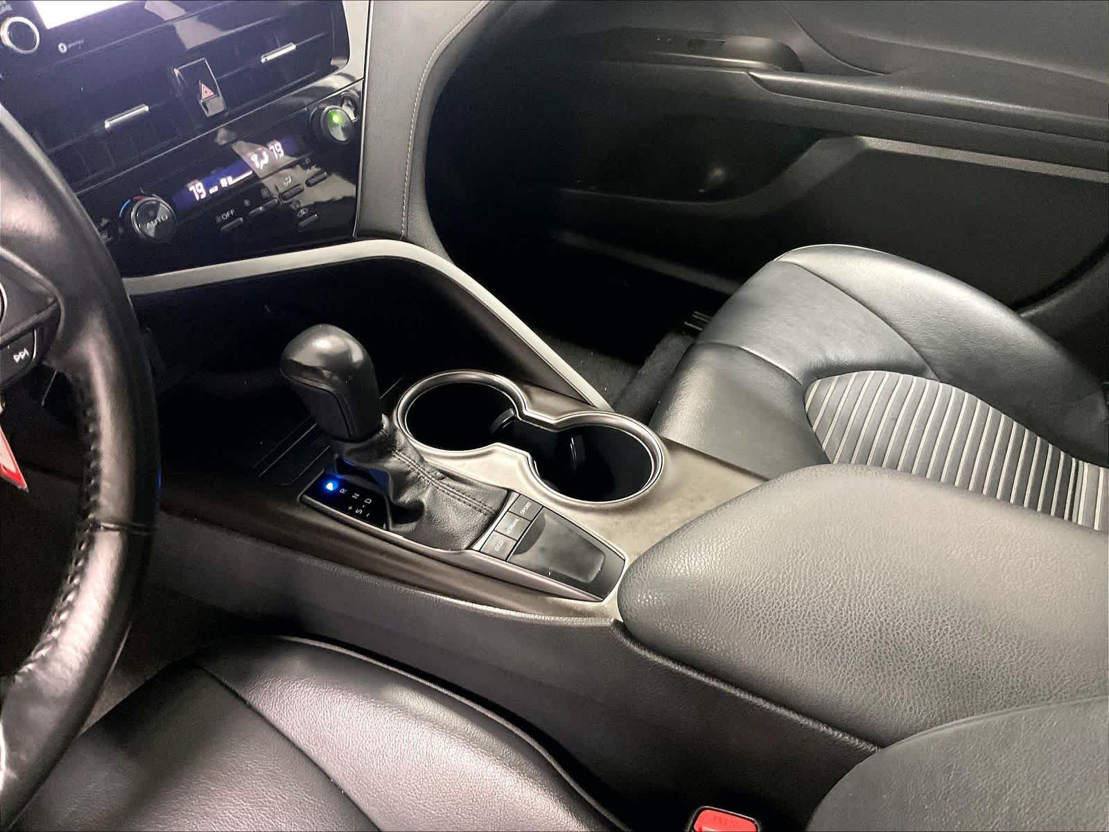 2023 Toyota Camry SE - Photo 20