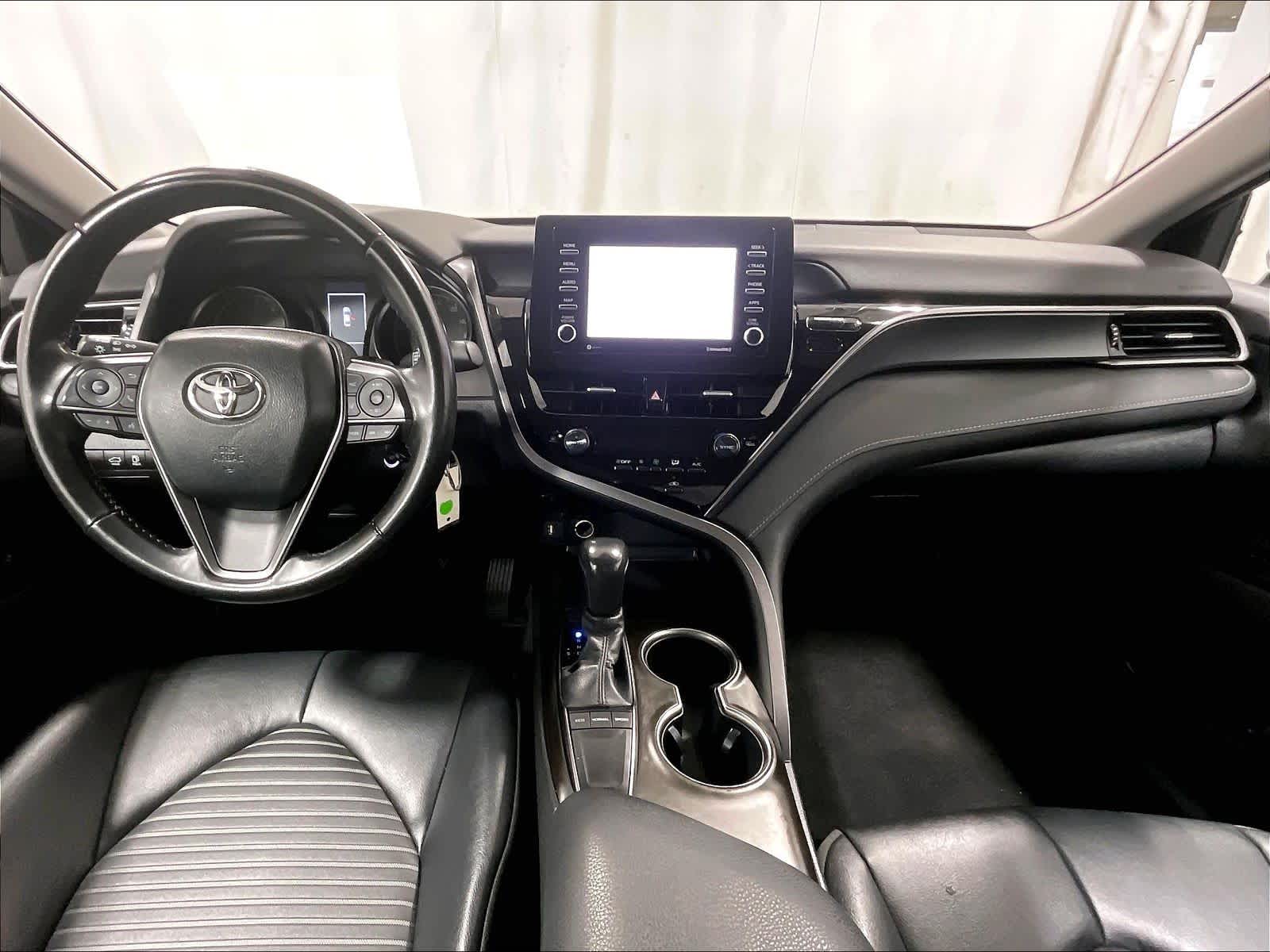 2023 Toyota Camry SE - Photo 21