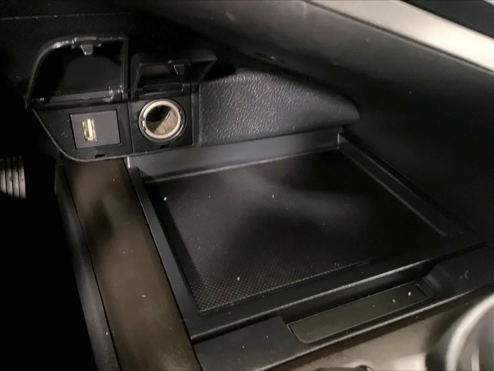 2023 Toyota Camry SE - Photo 26