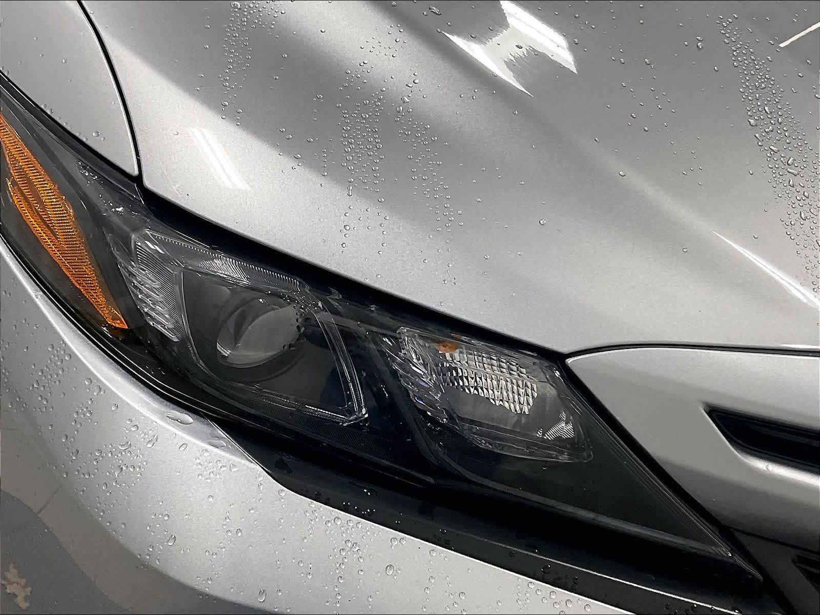 2023 Toyota Camry SE - Photo 32