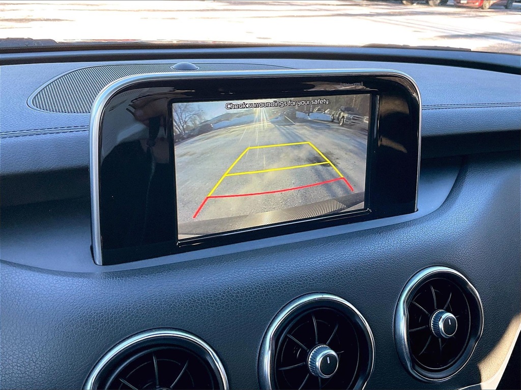 2020 Kia Stinger GT - Photo 15