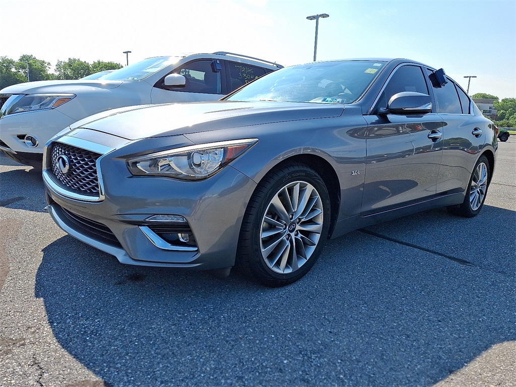 2018 INFINITI Q50 3.0t LUXE - Photo 3