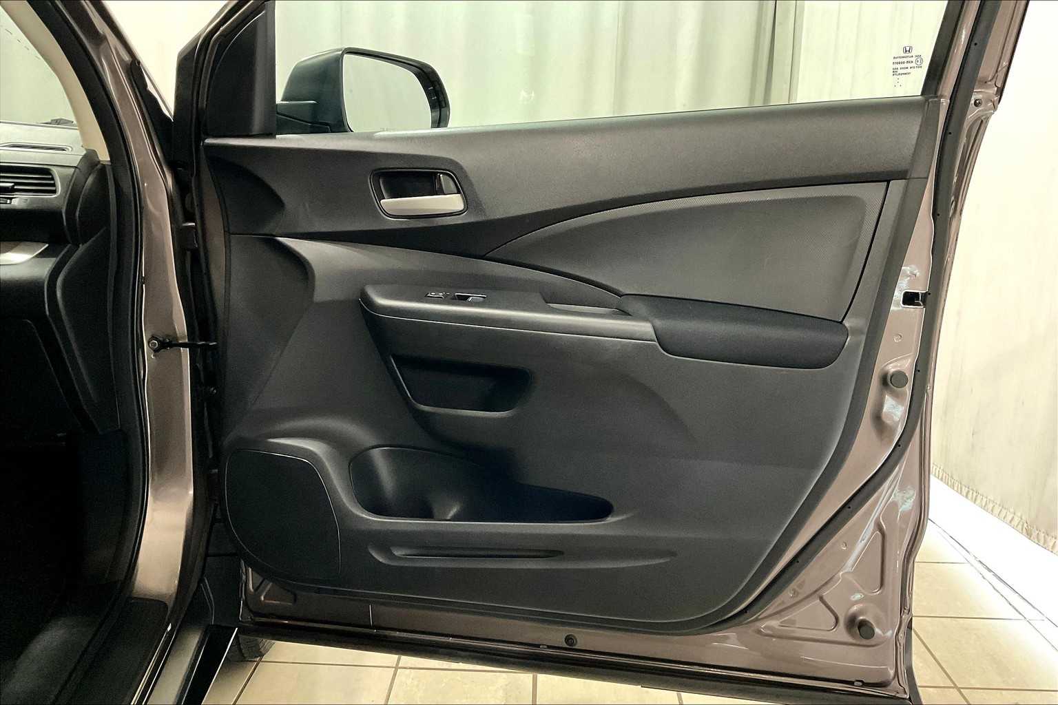 2014 Honda CR-V LX - Photo 12