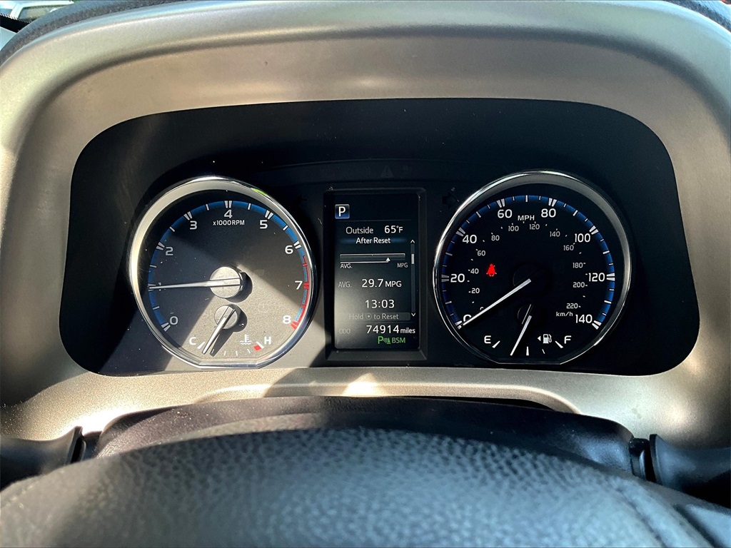 2017 Toyota RAV4 Limited - Photo 25