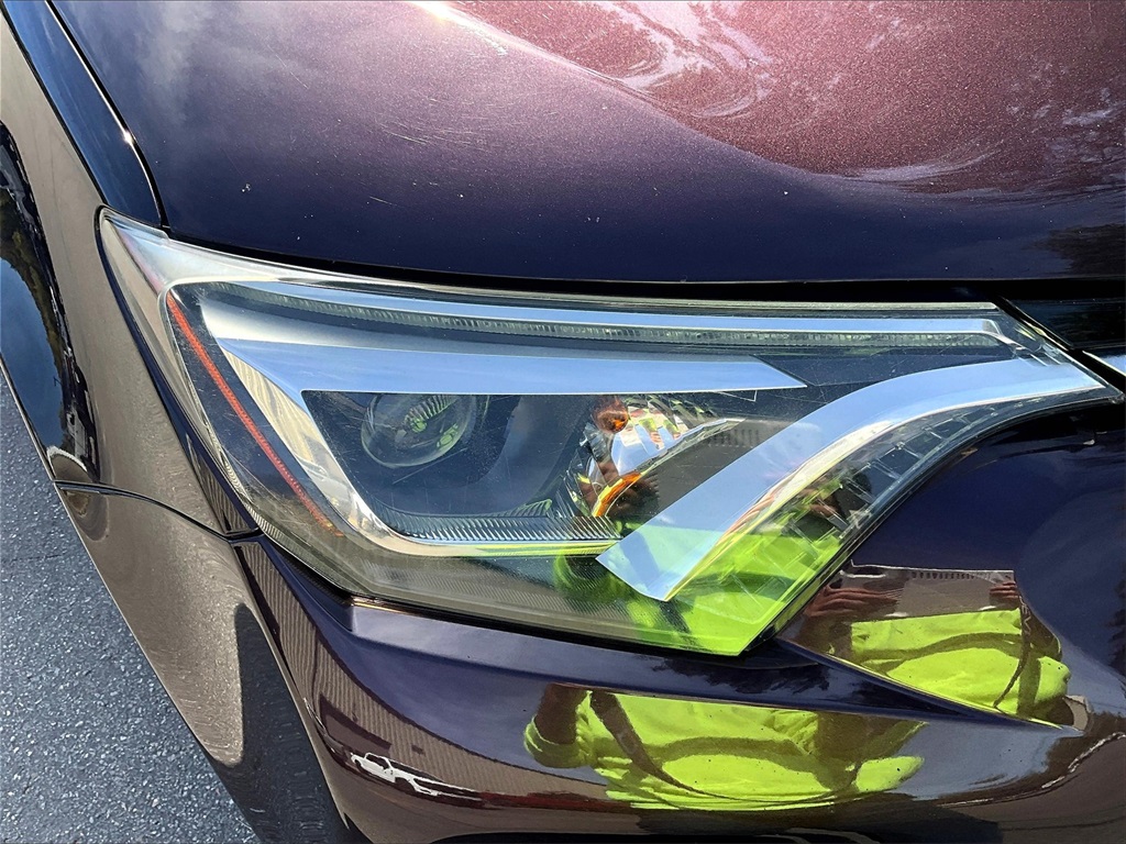 2017 Toyota RAV4 Limited - Photo 32