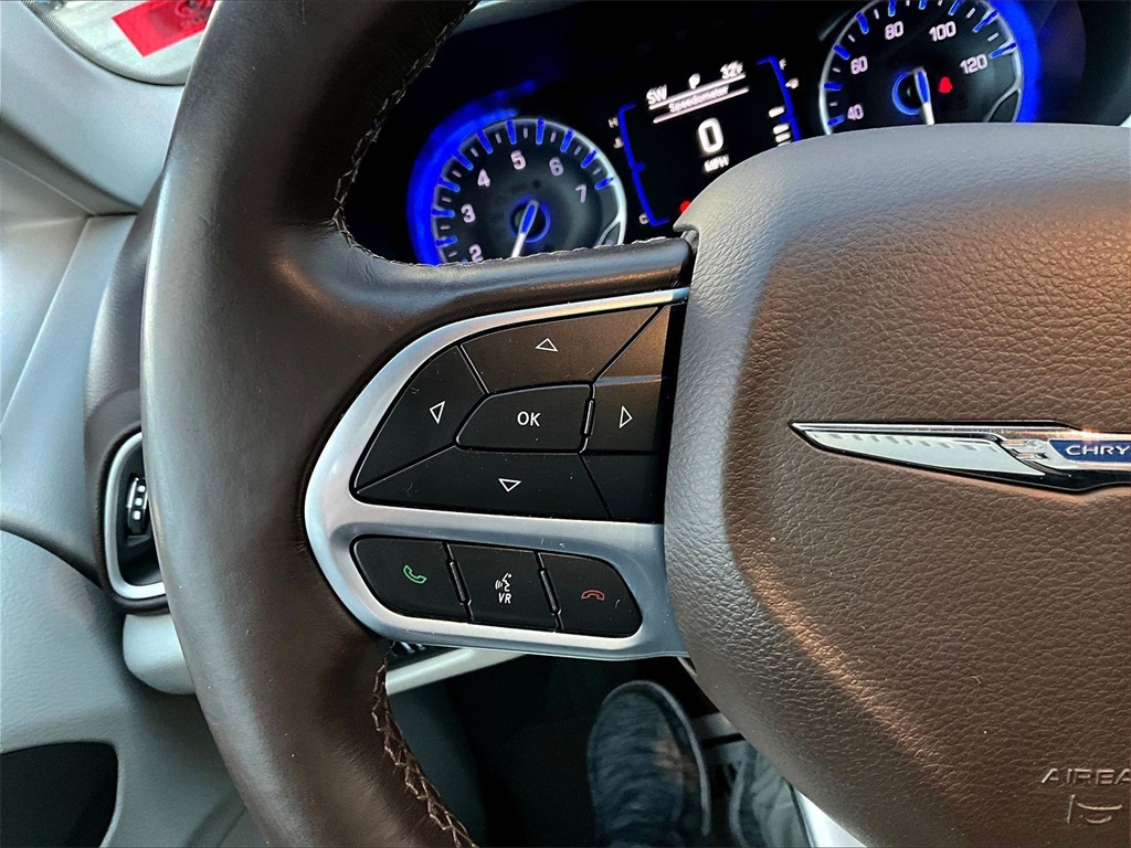 2020 Chrysler Voyager LXI - Photo 23