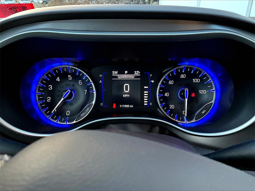 2020 Chrysler Voyager LXI - Photo 25