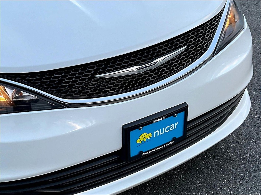 2020 Chrysler Voyager LXI - Photo 29