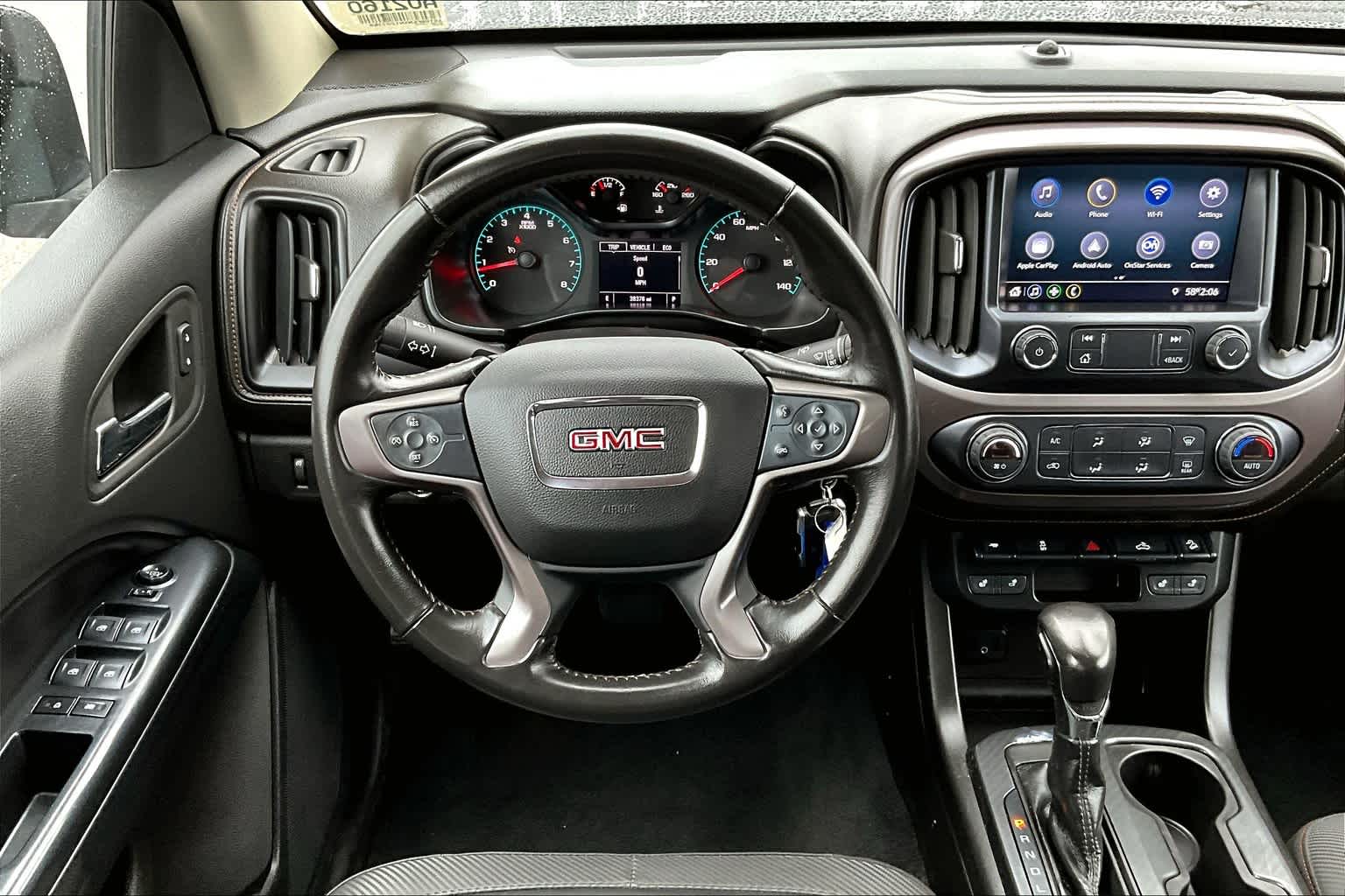 2022 GMC Canyon 4WD AT4 w/Cloth - Photo 17