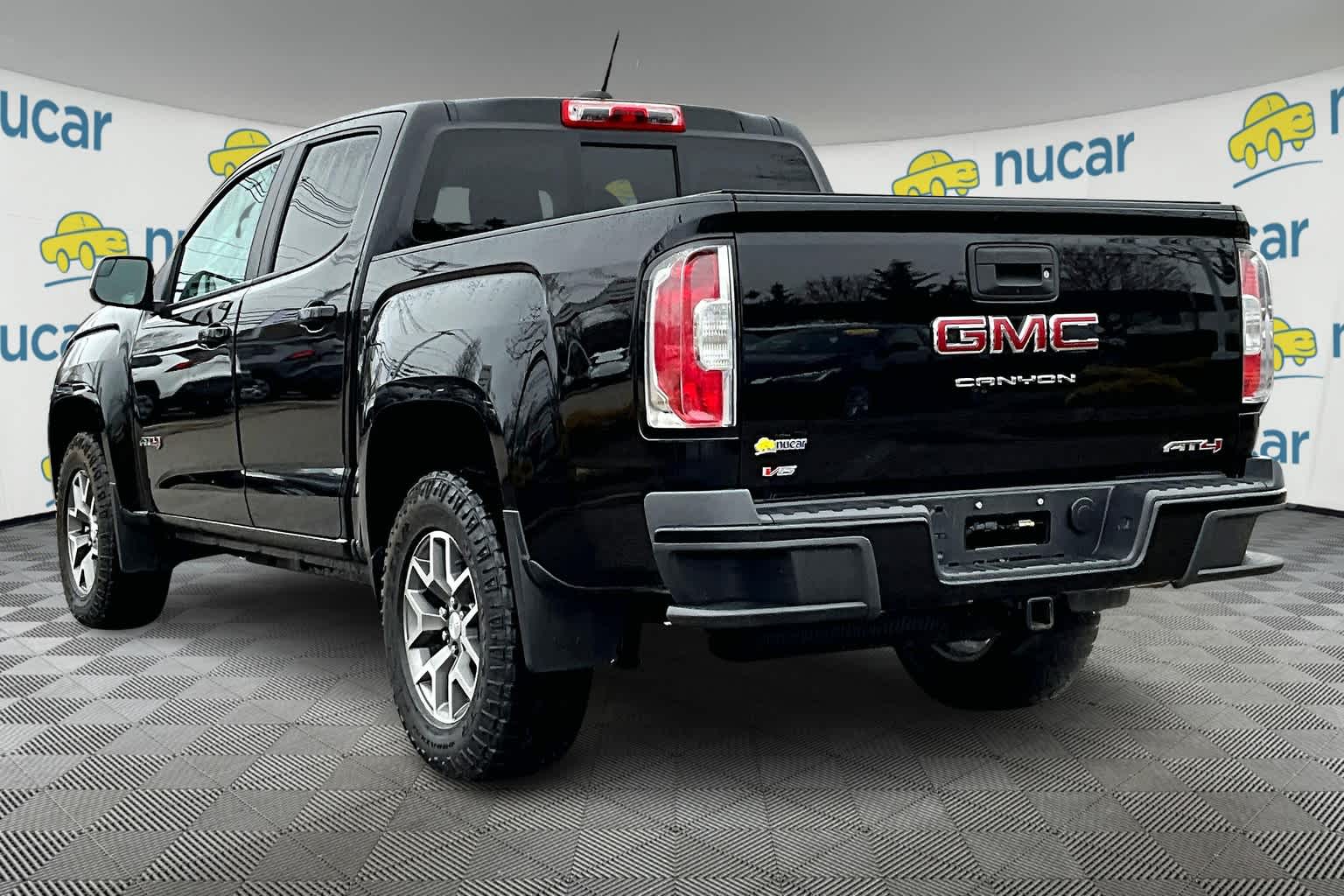 2022 GMC Canyon 4WD AT4 w/Cloth - Photo 4