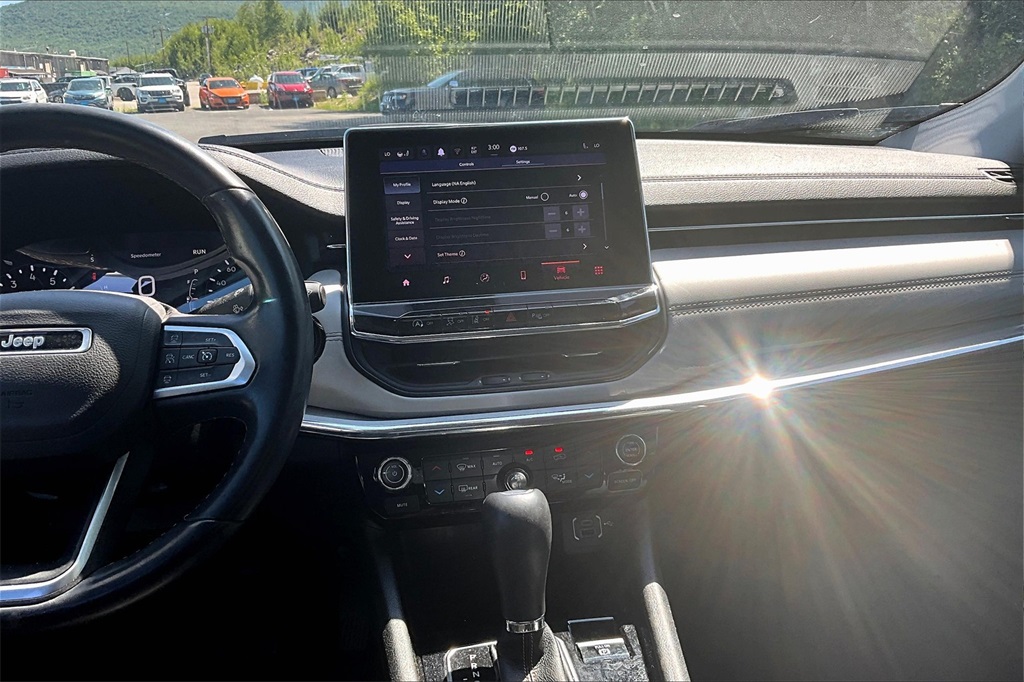 2022 Jeep Compass Limited - Photo 18