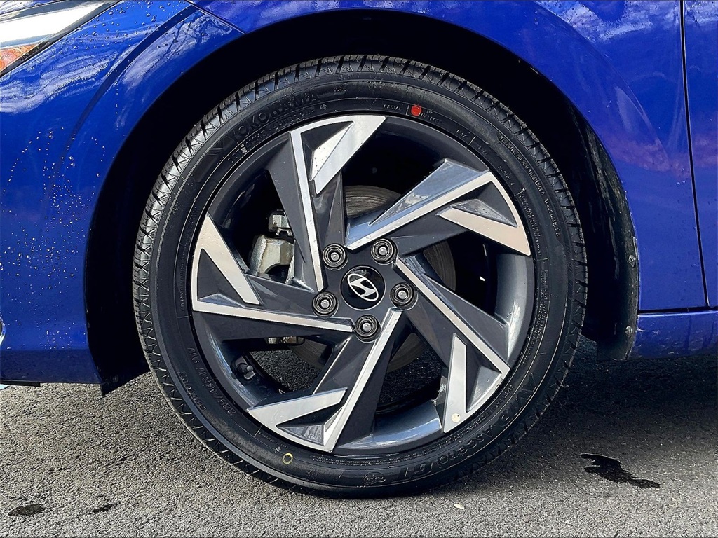 2024 Hyundai Elantra Limited - Photo 21