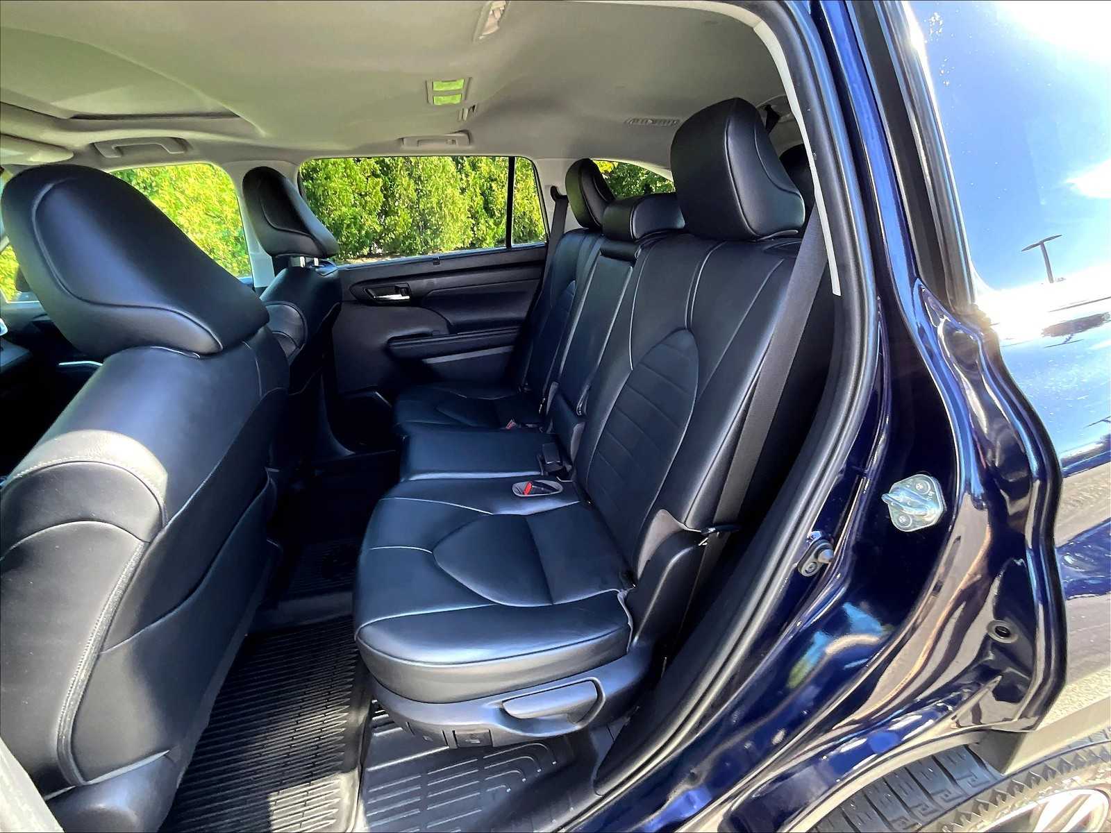 2020 Toyota Highlander XLE - Photo 15