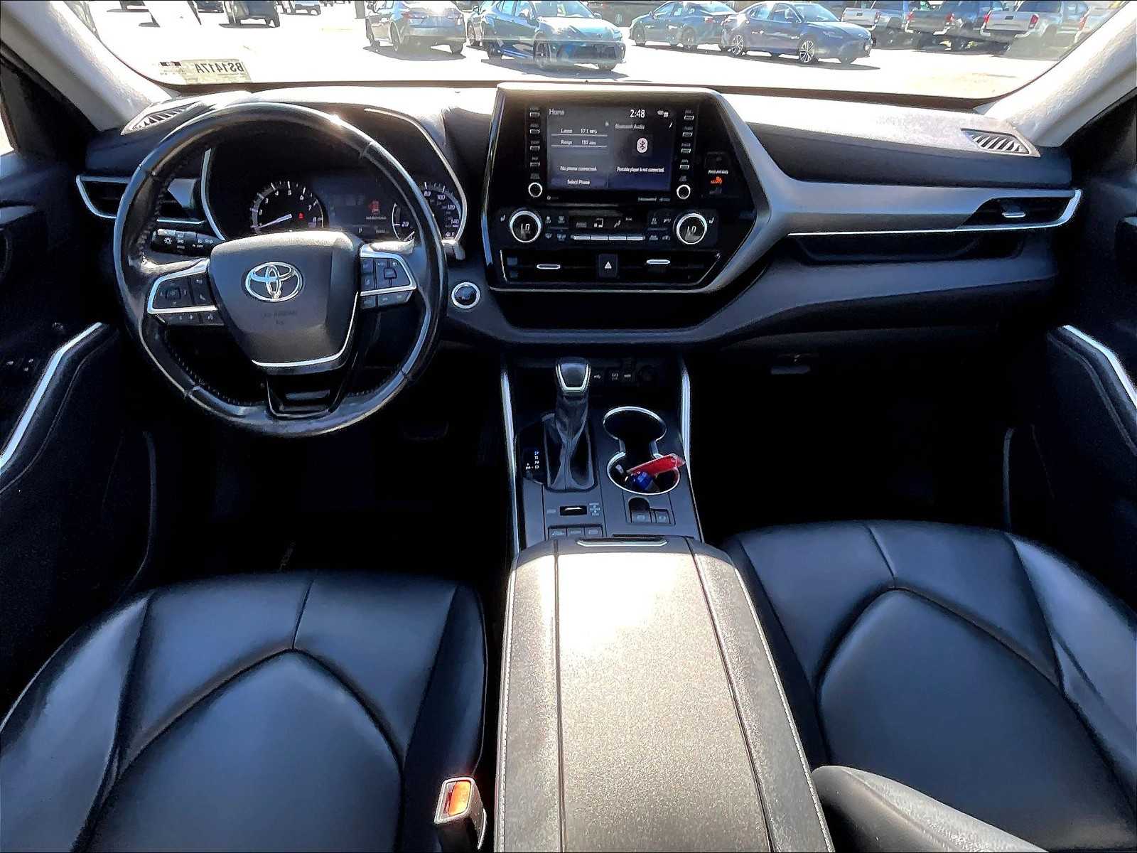 2020 Toyota Highlander XLE - Photo 22