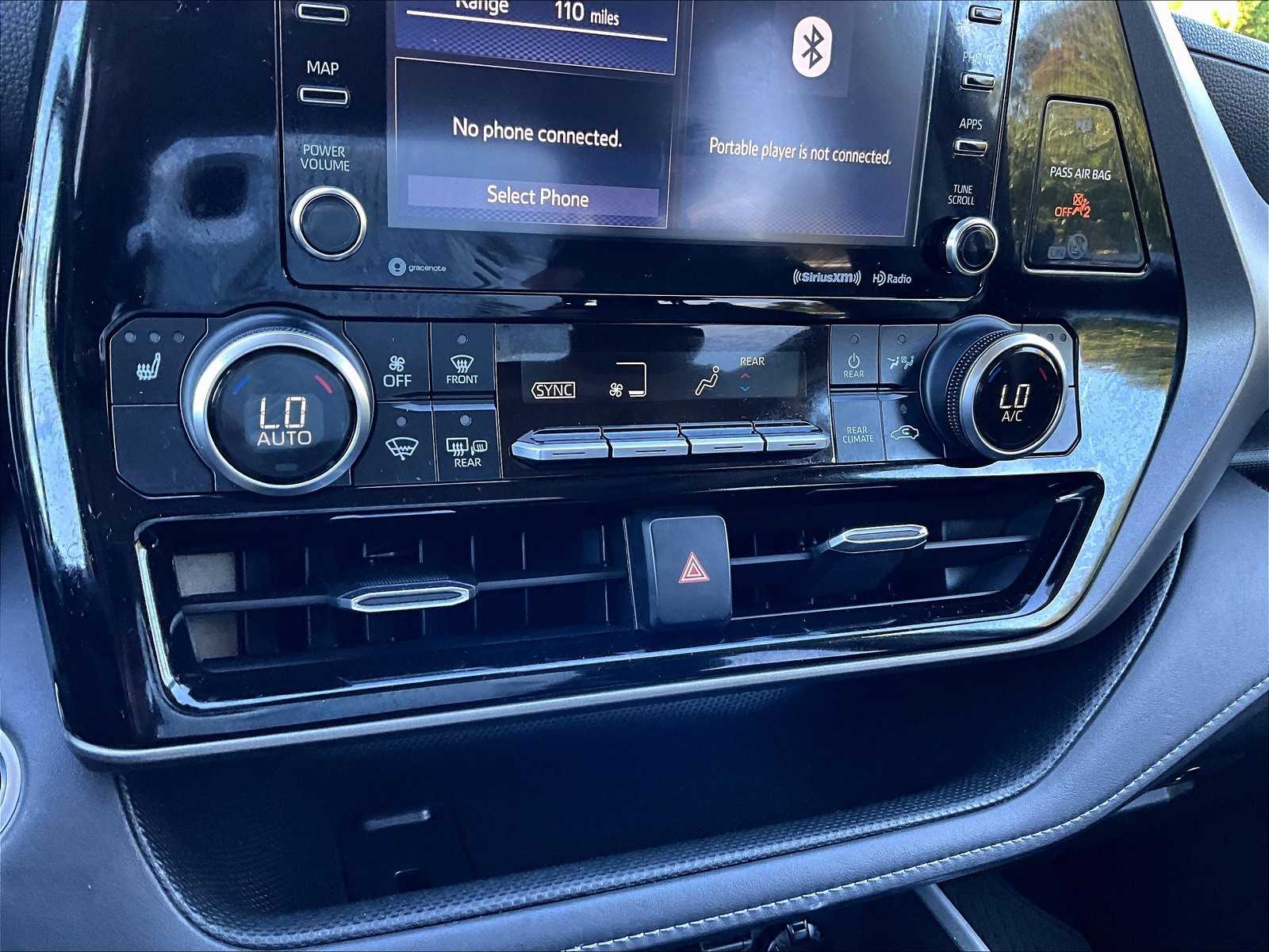 2020 Toyota Highlander XLE - Photo 27